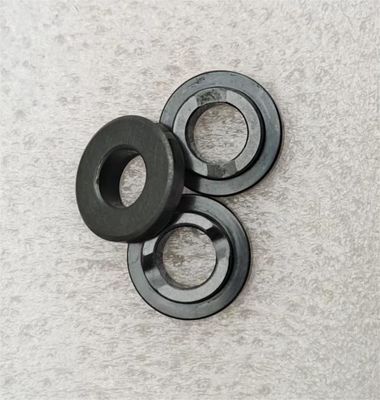 Un buon prezzo. Anelli di sigillamento in grafite di carbonio OEM per sigillamento di macchine in linea